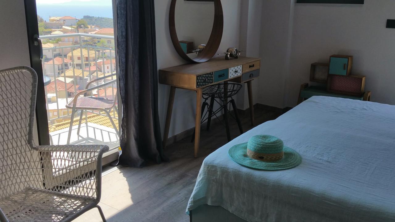 The Z Point Parga Exterior foto